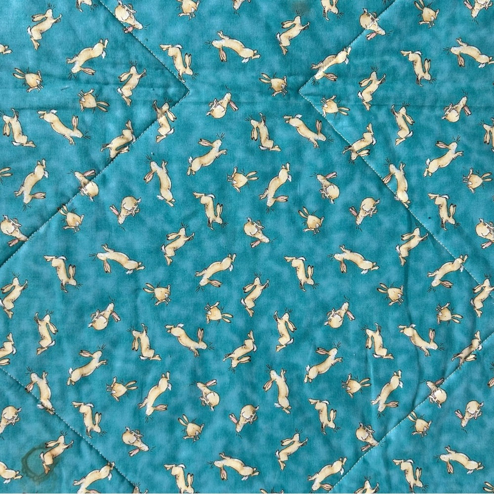 Easter Spring Bunny Rabbit Reversible Handmade Quilted Table Runner 🩵🐰🐇🩷 - Picture 7 of 7